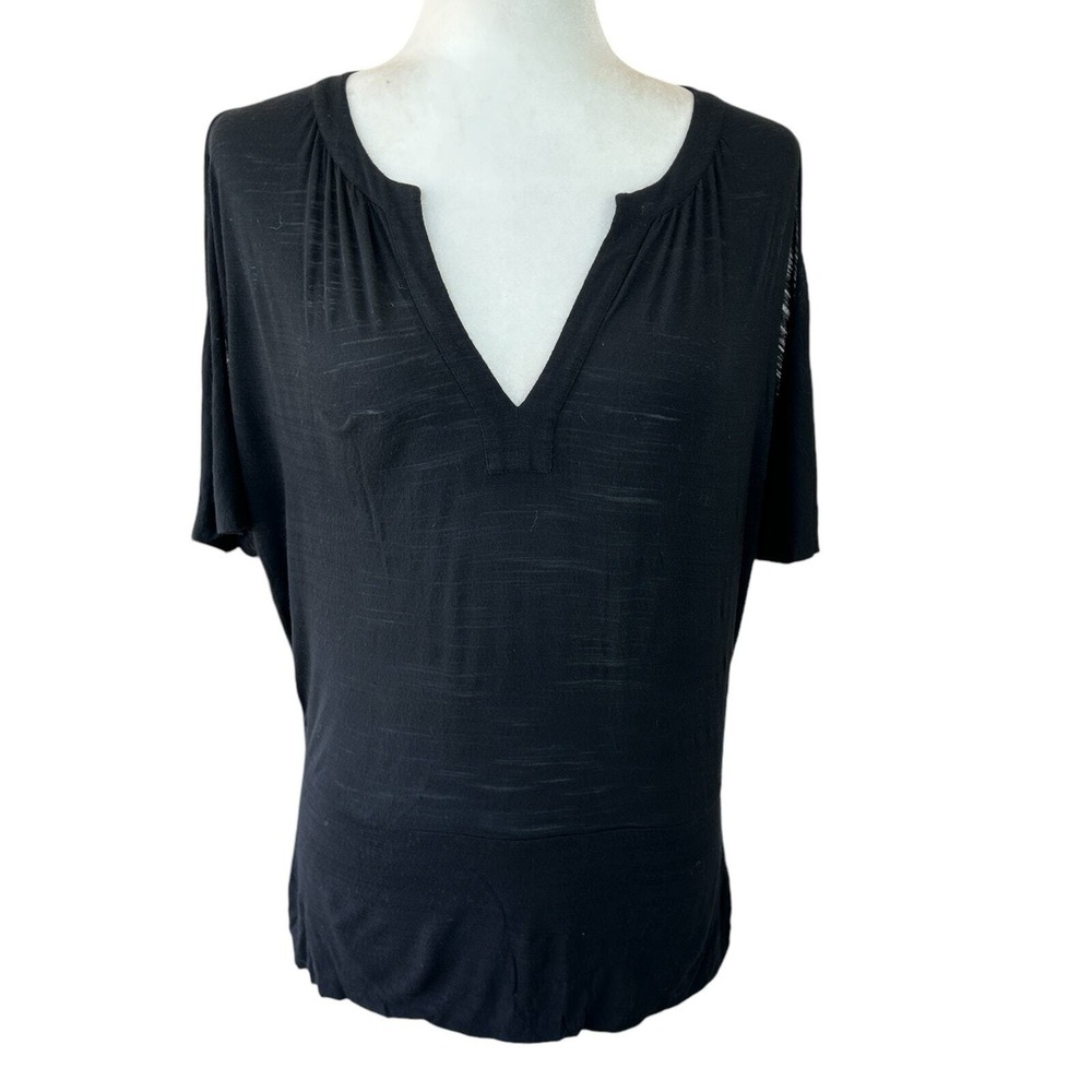 Lafayette 148 V Neck Top Large Minimalist Cold Shoulder Quiet Luxury Basic Black